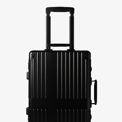 innovator Stealth 36L Cabin イノベーター ステルスの画像