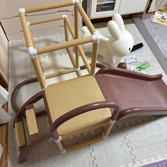 すべり台とミッフィーのバンボの画像