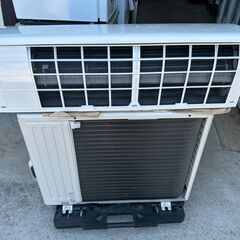 【動作保証あり】Panasonic Eolia 2021年 2.2kw 6畳用 冷暖房 ルームエアコン CS-J221D 無線LAN内蔵【管理KR605】の画像