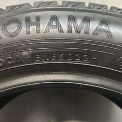YOKOHAMA ice GUARD iG60 185/60R15 15インチ スタッドレス 1本 23年製 バリ溝 ヤリス グレイス フィット ヴィッツ シエンタ等　(KTA302)クレジットカード QRコード決済可能の画像