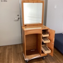 ドレッサー【町田市再生家具】　251289の画像