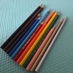 色鉛筆　新品ありの画像