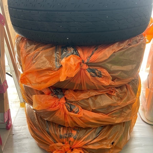 14インチ夏タイヤ/ホイール付き/185R/14/LT