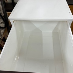A 2507-778 収納チェスト(プラスチック)5段 コロ付き キズ汚れ有りの画像