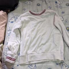 部屋着として使用していた服の画像
