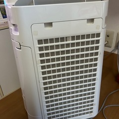 2020年製　SHARP 空気清浄機の画像