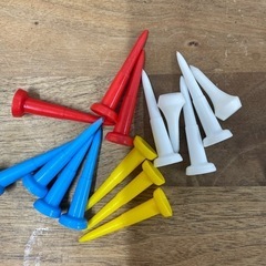 ゴルフ　ティーまとめ売りの画像