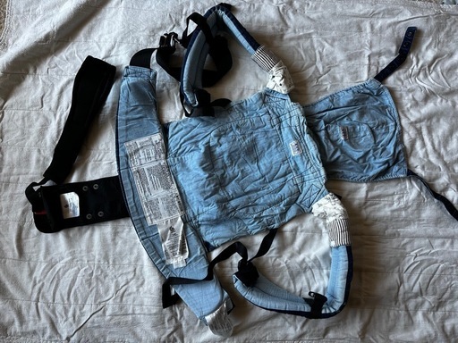 エルゴ抱っこ紐Leeコラボ新生児用インサート付き (ちゃんりく