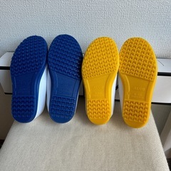 ASAHI 上履き　16.0cm（黄）  17.0cm（青） 2足セットの画像
