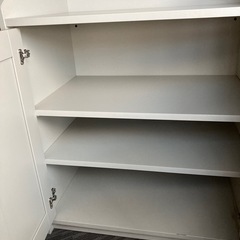 IKEA HAUGA キャビネットの画像