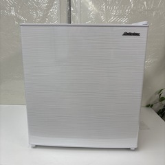 I423 🌈 2021年製の美品♪ Abitelax 冷蔵庫（45L 右開き） ⭐ 動作確認済 ⭐ クリーニング済の画像