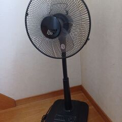 扇風機☆稼働品☆高さ2段階　風量3段階の画像
