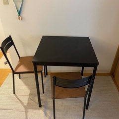 IKEA SANDSBURG Table & Chair Set of 2の画像