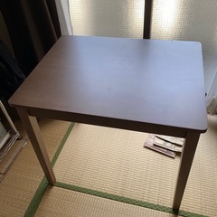 ニトリ  机  幅78cm✖奥行60cm✖高さ70cmの画像