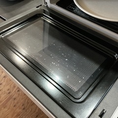 目玉商品👀✨ Haier 2021年製  JM-FH18-H 白　 電子レンジの画像