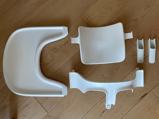 【交渉成立】STOKKE トリップトラップ ベビーセット、トレイ　（ホワイト）