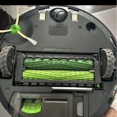 ルンバ j7+　の画像