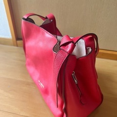 ショルダーバッグの画像
