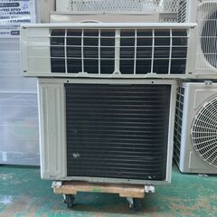 K06390 中古エアコン パナソニック 2021年製 主に10畳用 冷房能力 2.8KW / 暖房能力 3.6KWの画像