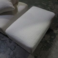未使用/新品　倉庫品処分　ソファ ソファー 2人掛け オットマン付き カウチソファ 　もこもこ　ホワイトの画像