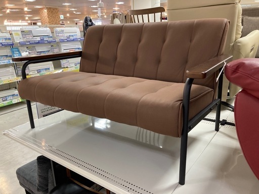 取りに来れる方限定！2人掛けソファです！