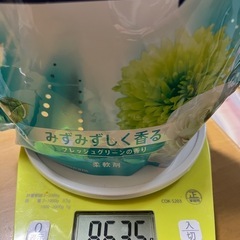 レノア詰め替え特大サイズ　柔軟剤 （受け渡し予定者決まりました）超消臭1WEEKの画像
