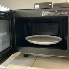 激安😲‼️SHARP 2010年製 RE-S15B-B 黒　電子レンジ オーブン機能付きの画像