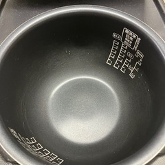 I 2507-783 アイリスオーヤマ RC-IK50-B 炊飯器 5合炊き 2021年製 説明書あり　通電確認済み キズ汚れ有りの画像