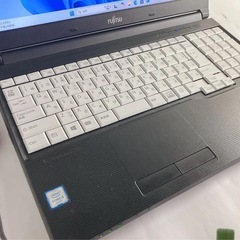 コアi5-6360U 　15.6 LIFEBOOK 初期設定ずみ　DVD搭載　ノートPCの画像
