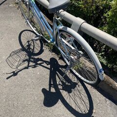 リサイクルショップどりーむ鹿大前店　No326 自転車　シティサイクル　26インチ　男女兼用　ギア内装三段切替付き♪　ライト付き　の画像