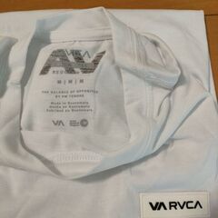 RVCA Tシャツ Mサイズの画像