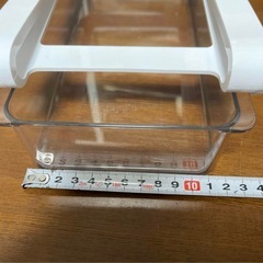 傷あり 冷蔵庫の棚などに吊り下げて使用する収納ケースの画像