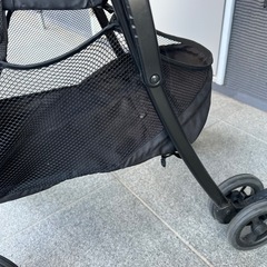 アップリカ　軽量　ベビーカーの画像
