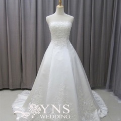 YNS Wedding オフショルダーウェディングドレスの画像