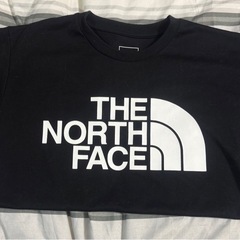 North face7分丈とＴシャツセットの画像