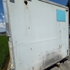 【引取限定】①中古保冷車用アルミコンテナ　大型物置やバイク車庫などにの画像