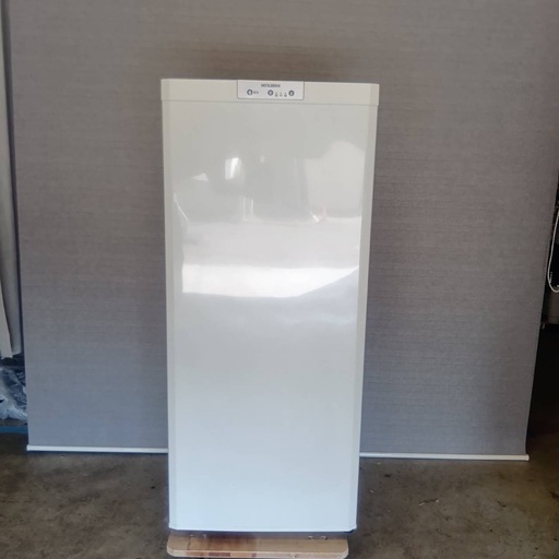 【三菱 ノンフロン冷凍庫 121L MF−U12T−W 2014年製 札幌市白石区】