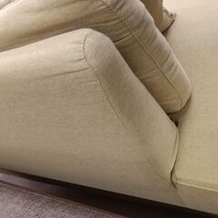 リユースのサカイ栃木店★ジモティ割あり★  ソファー イエローグリーン W127×D79.5×H67 クリーニング済み TC10007の画像