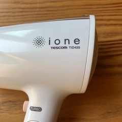 TESCOM ｉｏｎｅ　ドライヤー　ちょっと訳あり😊の画像