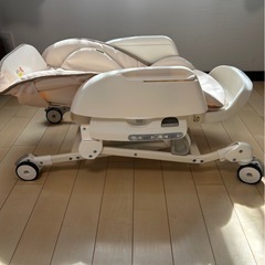 combi ルシエス ハイローチェアの画像