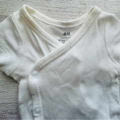 低出生体重児服  H&M 半袖ロンパースとパンツ 10点セット 45サイズの画像
