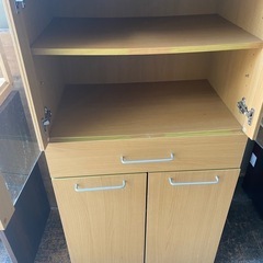 キッチン収納家具の画像