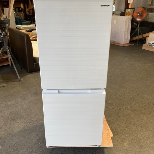 冷蔵庫 シャープ SJ-D15G-W 2020年製