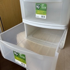 【無料】衣装ケース　2個の画像