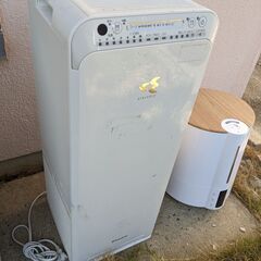 本日五時まで限定品　空気清浄機　　正常動作品　ストリーマー機能付き　ダイキン　の画像