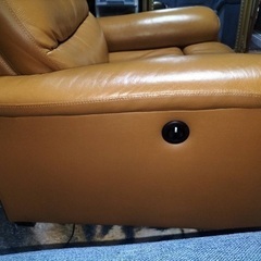 1人がけ電動ソファの画像