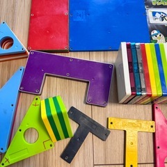 ピタゴラス　磁石の知育玩具の画像