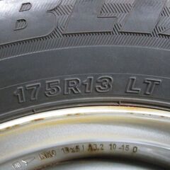 A4786　スチール付　４本SET　13インチ　5ｊ　114.3/5穴　175R13　LT 8PR　ブリジストン　VL1　バリ溝の画像
