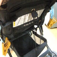 ベビーカー Combi ディアクラッセ オート4キャス XA-500 ピンクジルコン 中古 コンビ 札幌市厚別区 厚別店の画像
