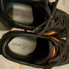 ルイ・ヴィトン　LOUISVUITTON　スニーカーの画像